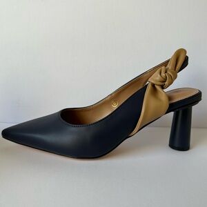 Elegant Navy Tan Knot Slingback Heels — Pointed Toe Mid Heel Pumps new in box